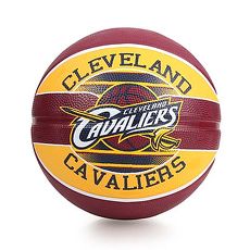 【SPALDING】騎士 CAVALIERS 籃球-戶外 NBA 隊徽球 斯伯丁 深咖啡黃
